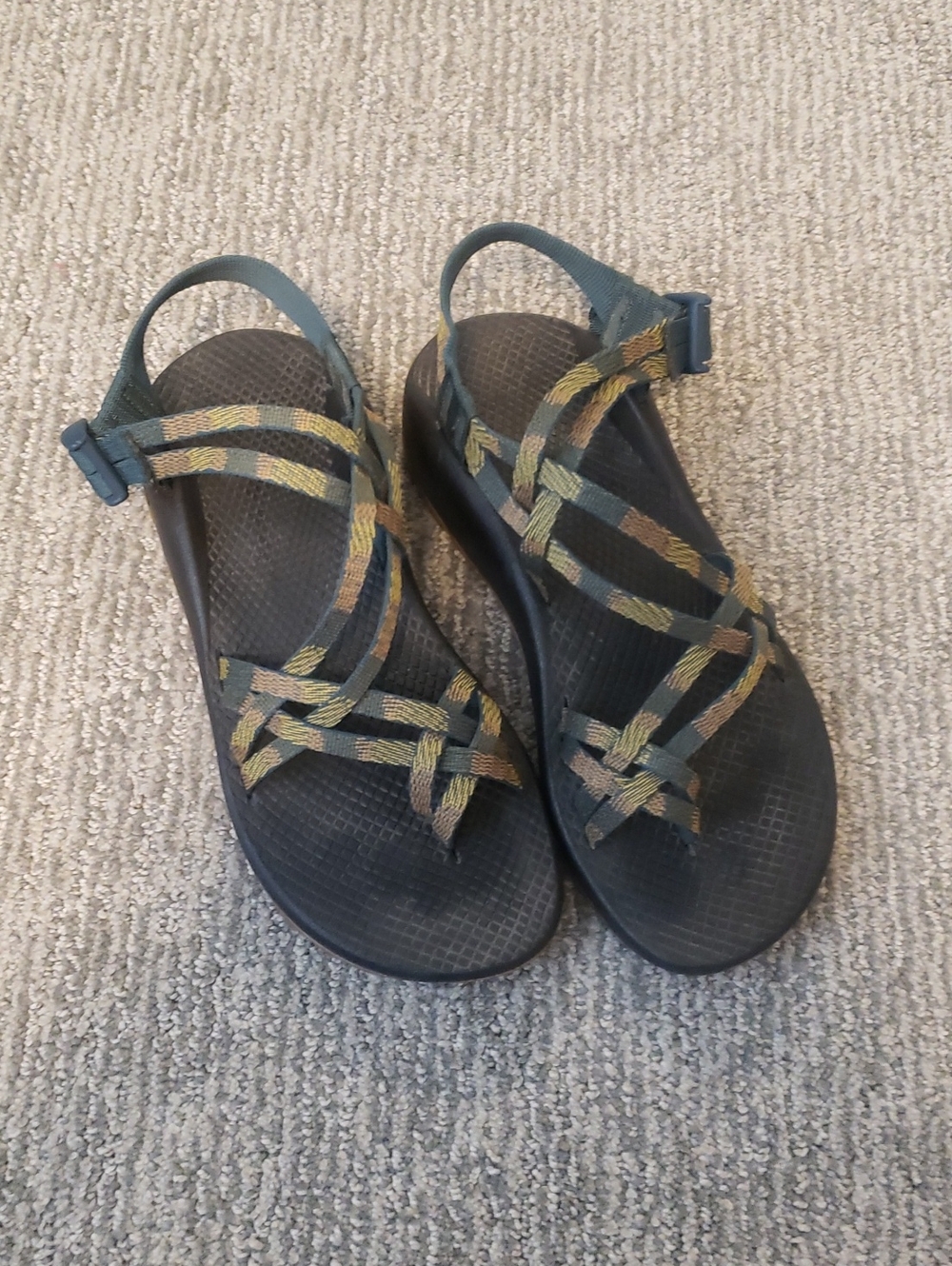 Women’s Double Strap ZX/2 Chacos - Size 9